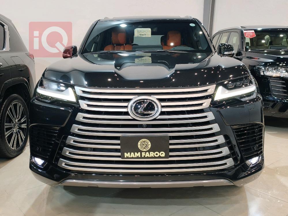 Lexus LX